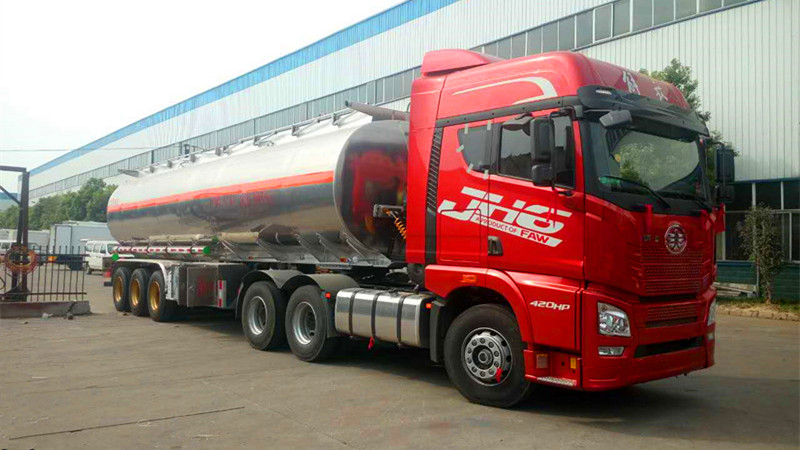40吨半挂罐式车与铝合金罐式车 油罐车的关键技术与应用