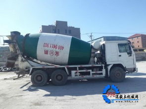 优质商品混凝土罐车与背罐车整体出售，价格仅17万元